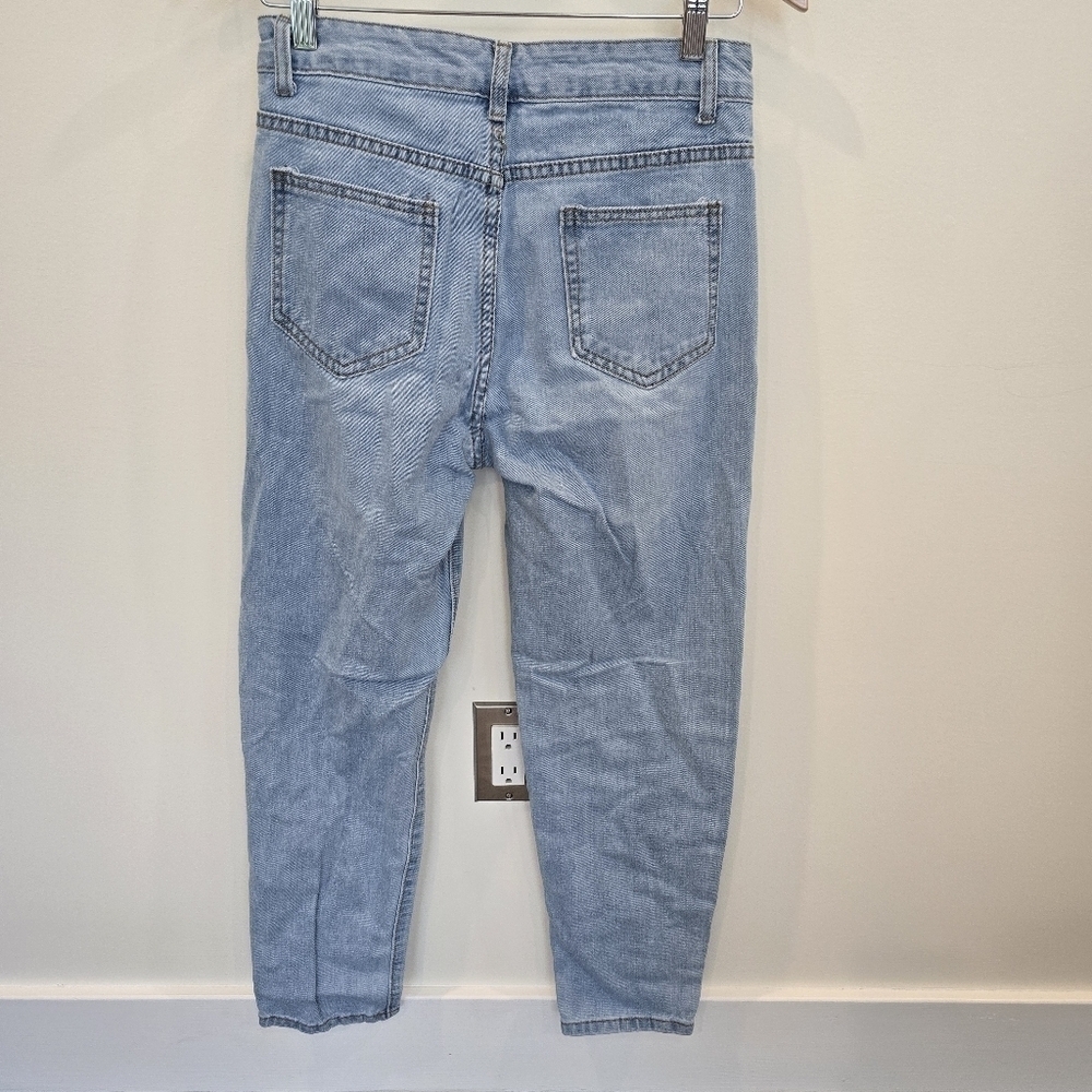 SHEIN High Waisted Distressed Ripped Lightwash Ankle Mom Jeans Size Small - Picture 4 of 9